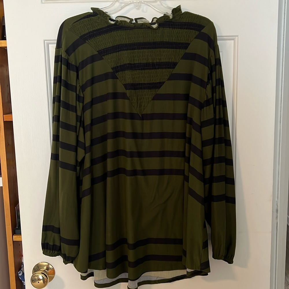 Lularoe Long Sleeve Top